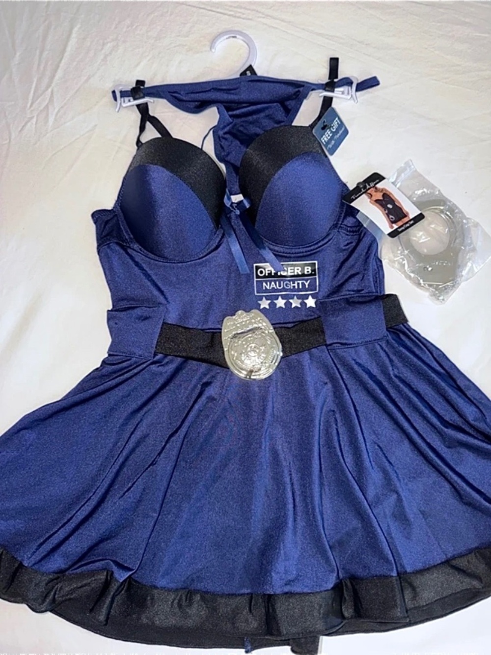 Naughty Police (complete set)